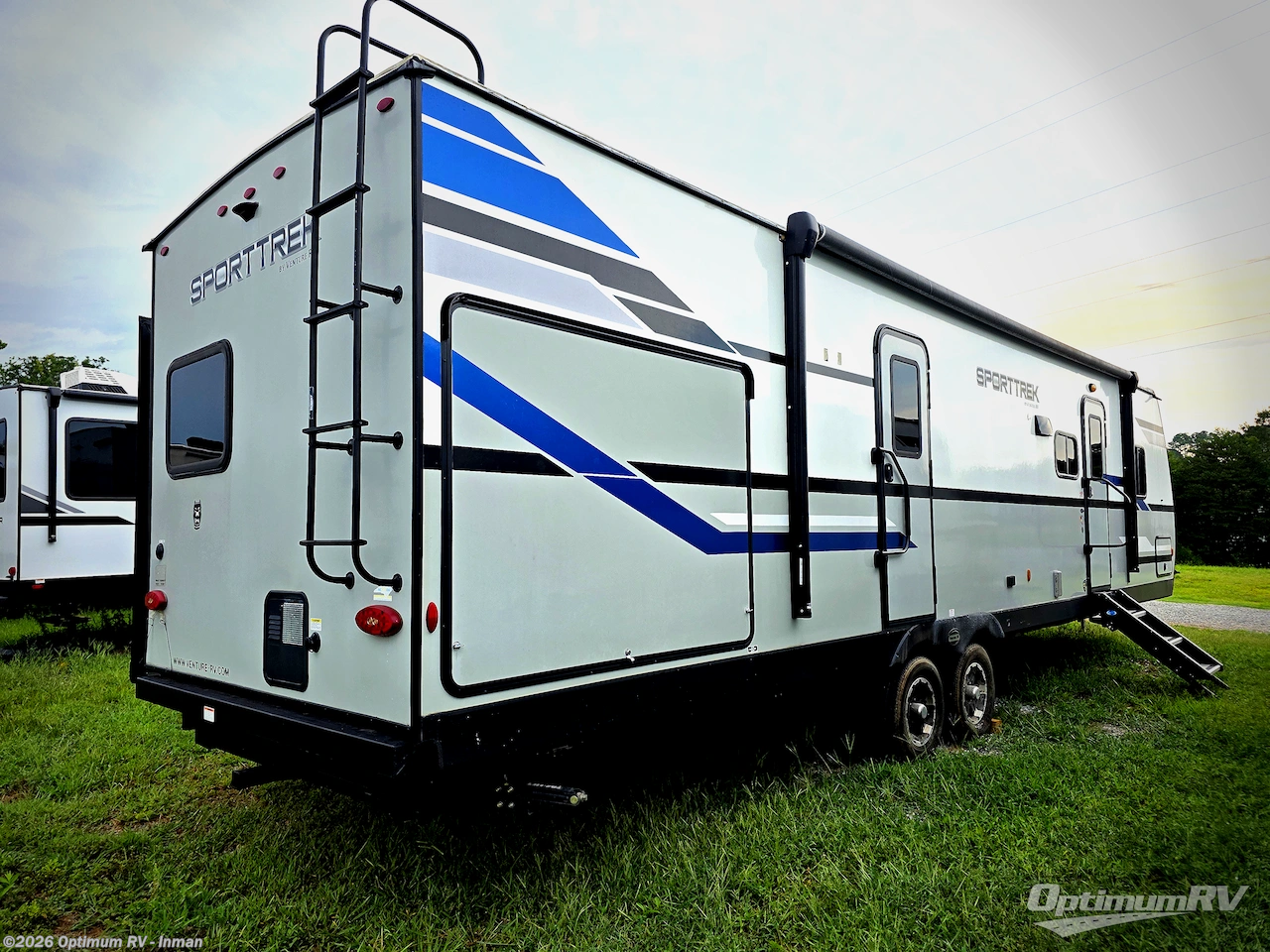 2021 Venture RV SportTrek ST332VBH - Used Travel Trailer For Sale by Optimum RV - Inman in Inman, South Carolina features Awning, Slideout
