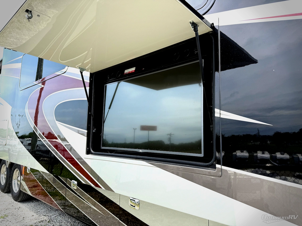 Used 2016 Tiffin Phaeton 44OH available in Inman, South Carolina