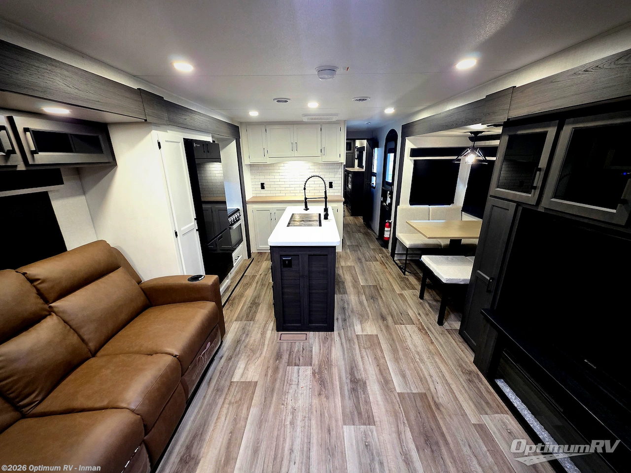 2026 SportTrek Touring Edition STT343VIB by Venture RV from Optimum RV - Inman in Inman, South Carolina