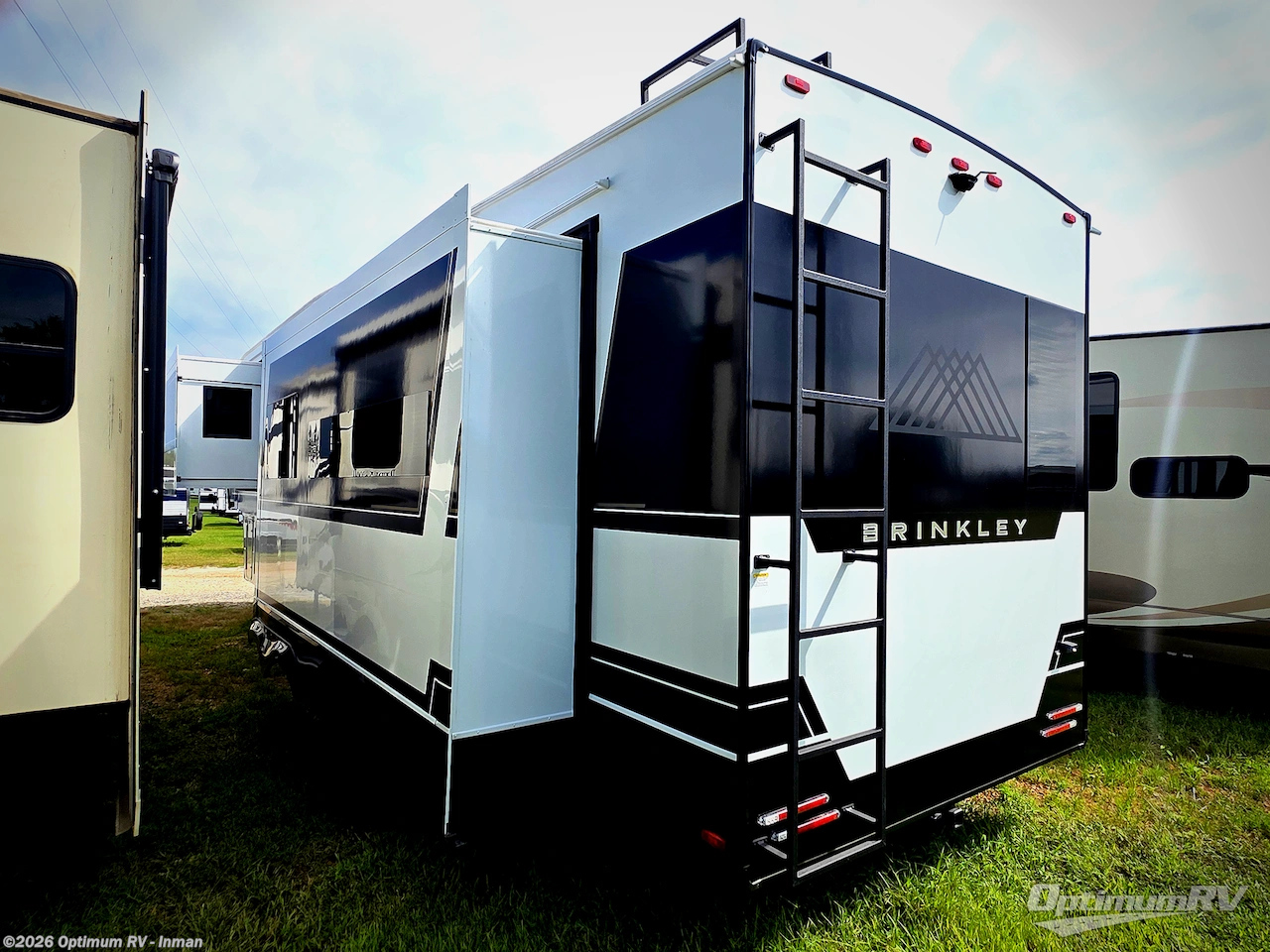 2025 Model Z 3300 by Brinkley RV from Optimum RV - Inman in Inman, South Carolina