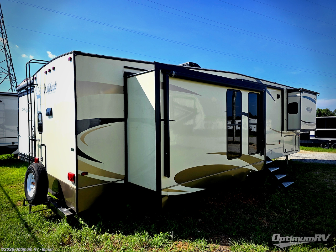 2018 Forest River Wildcat 37WB - Used Fifth Wheel For Sale by Optimum RV - Inman in Inman, South Carolina features Slideout, Awning