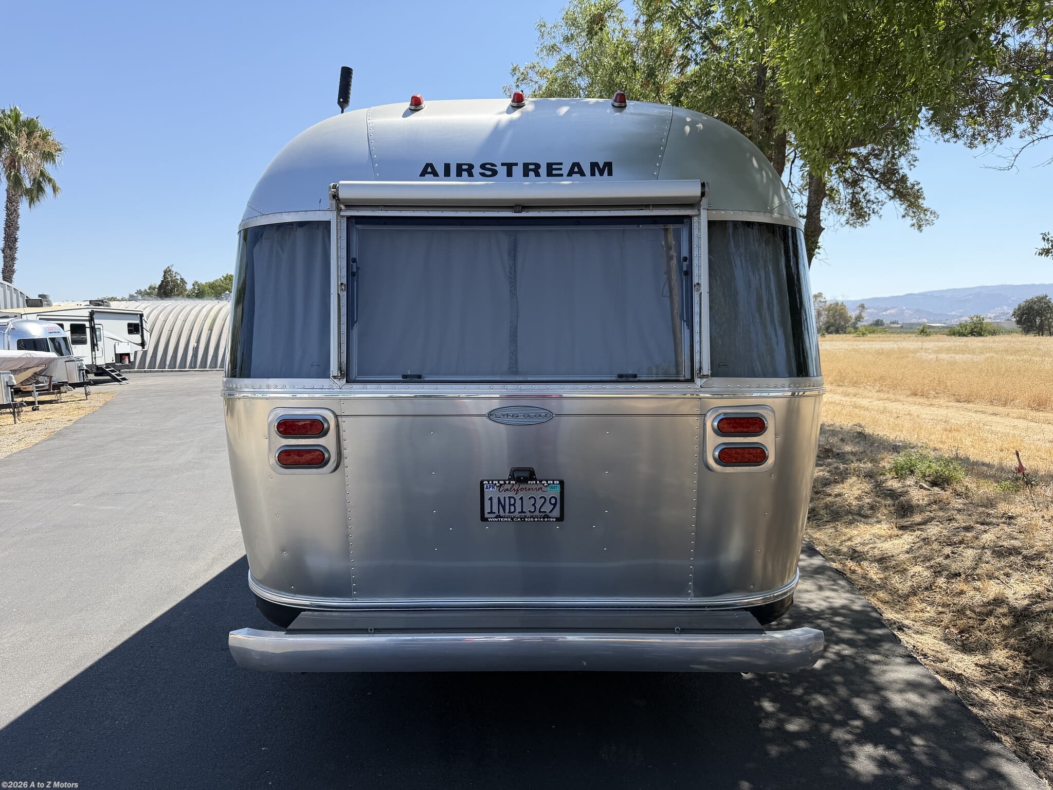 2014 Flying Cloud 25FB by Airstream from A to Z Motors in Winters, California