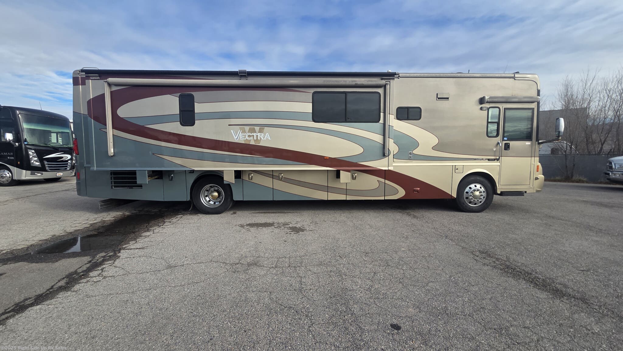 2007 Winnebago Vectra 40TD - Used Class A For Sale by Right Side Up RV Sales in Salt Lake City, Utah