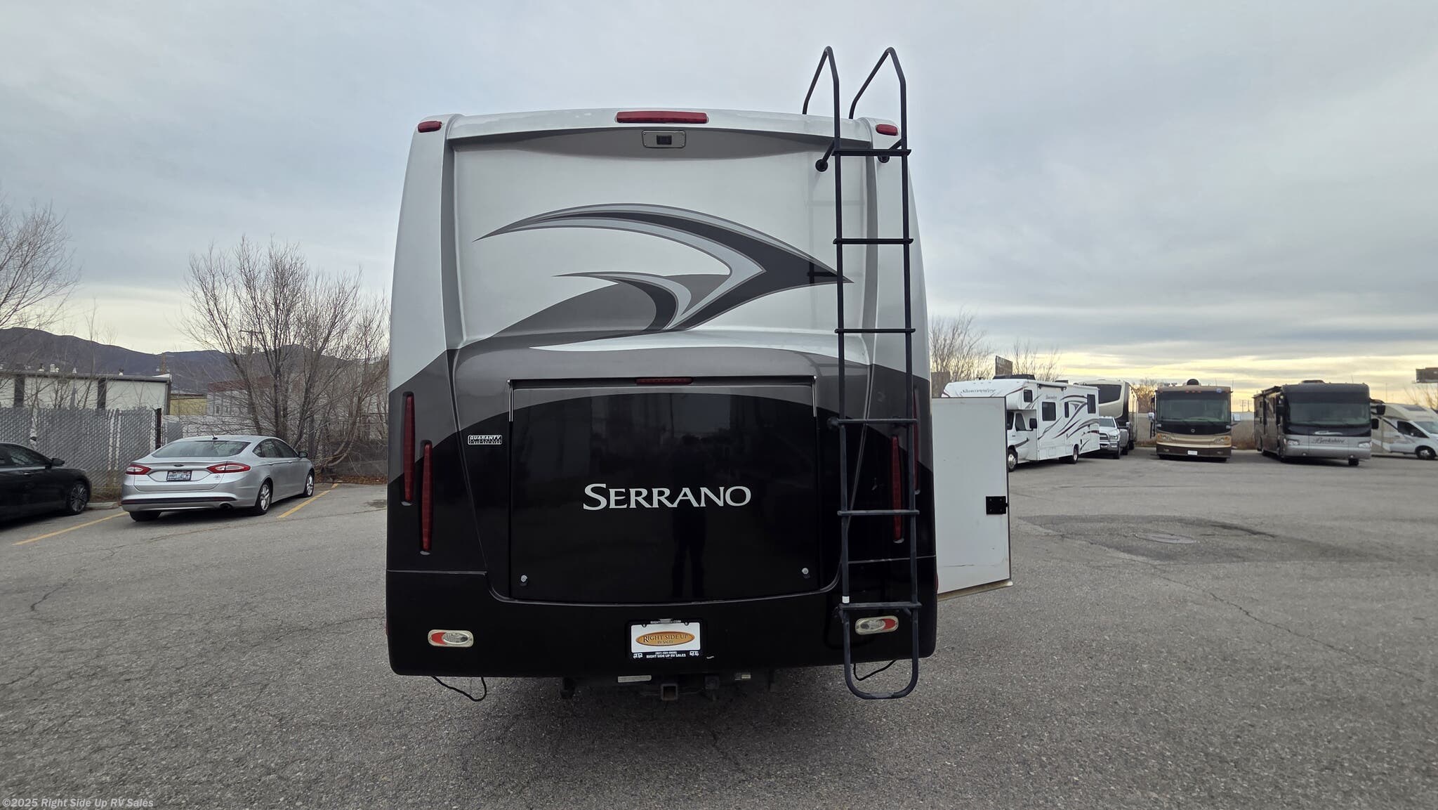 Used 2011 Four Winds Serrano 31V available in Salt Lake City, Utah