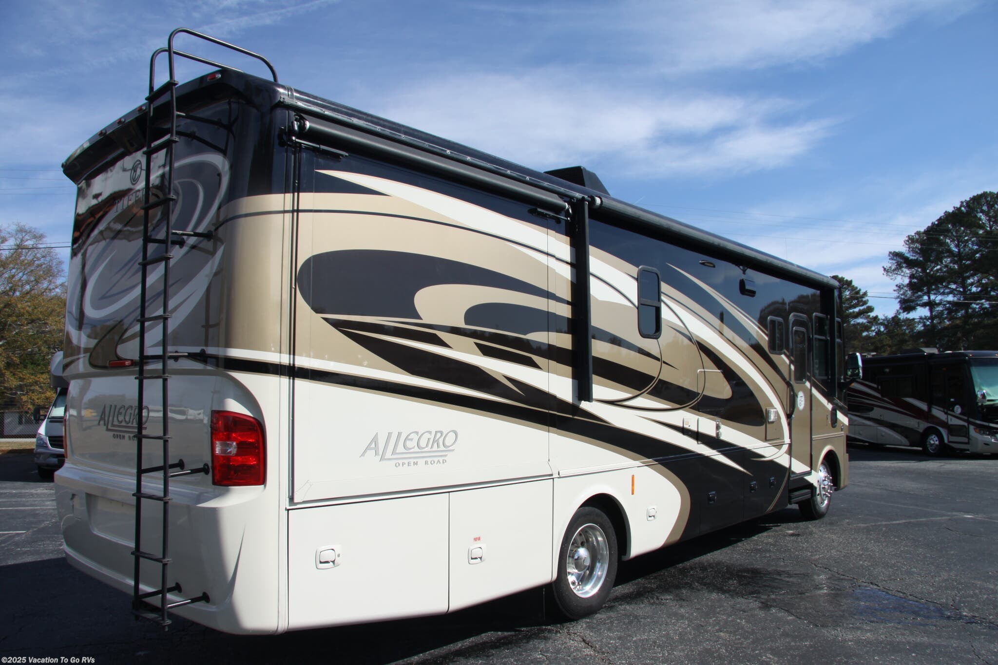 Used 2016 Tiffin Allegro 32SA available in Pendleton, South Carolina