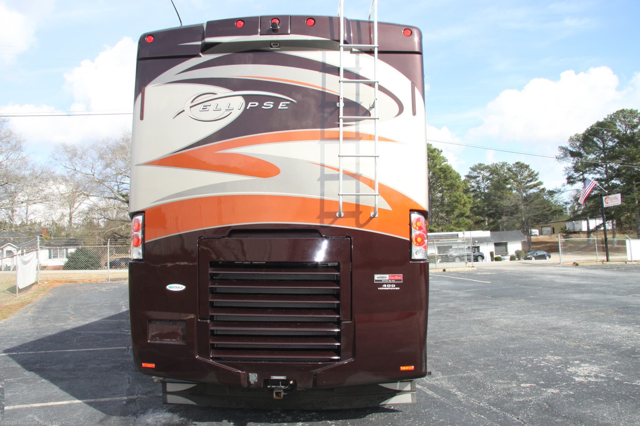Used 2010 Winnebago Ellipse 40bd available in Pendleton, South Carolina