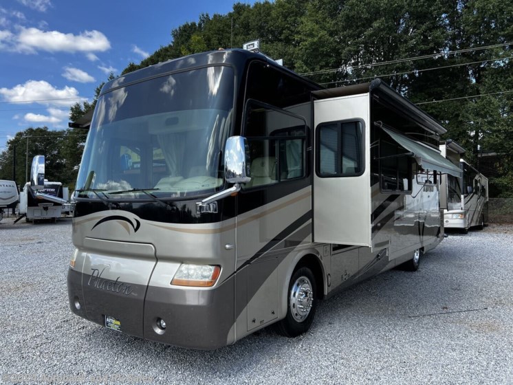 Used 2007 Tiffin Phaeton 36QSH available in Greenville, South Carolina