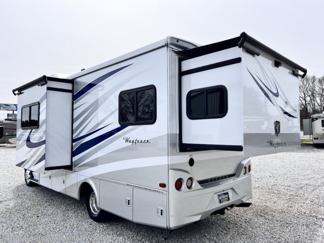 2018 Wayfarer 24 QW by Tiffin from Autobank and RV Sales in Greenville, South Carolina