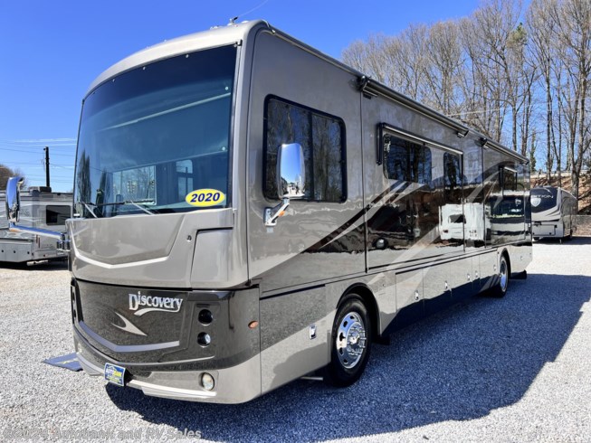 2020 Fleetwood Discovery 38F - Used Class A For Sale by Autobank and RV Sales in Greenville, South Carolina