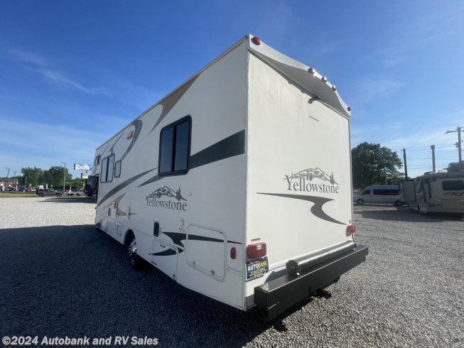2008 Yellowstone 63110 by Gulf Stream from Autobank and RV Sales in Greenville, South Carolina