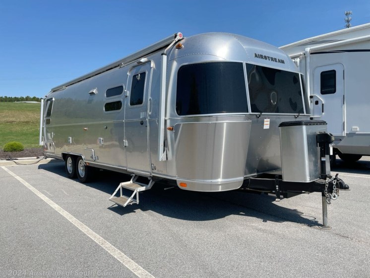 Used 2020 Airstream Globetrotter 30RB Twin available in Lexington, South Carolina