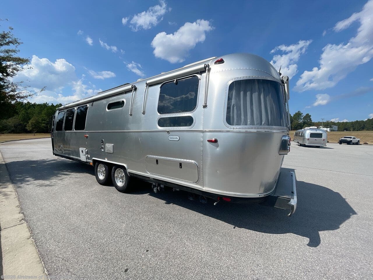 2024 Globetrotter 30RBT by Airstream from Airstream of South Carolina in Lexington, South Carolina