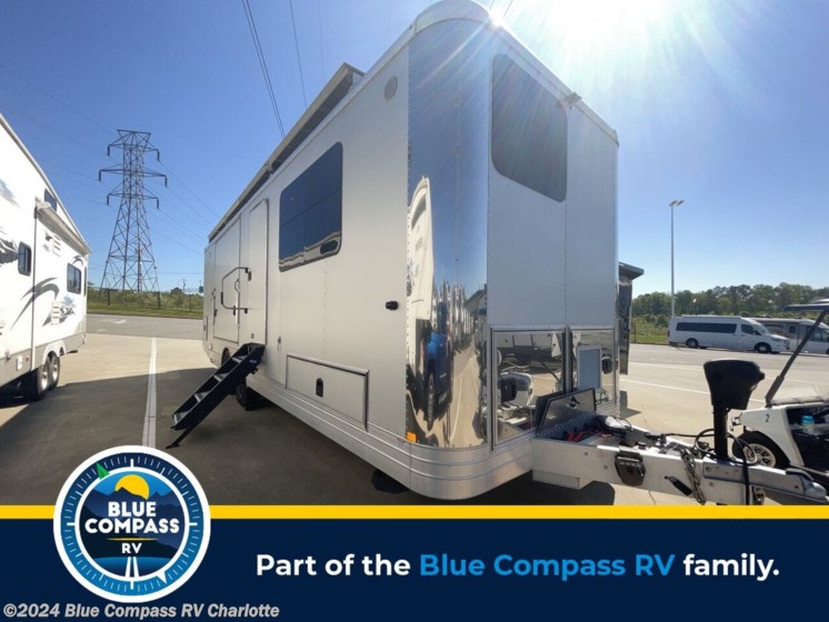 Used 2022 Featherlite FEATHER LITE LIVING VEHICLE available in Concord, North Carolina