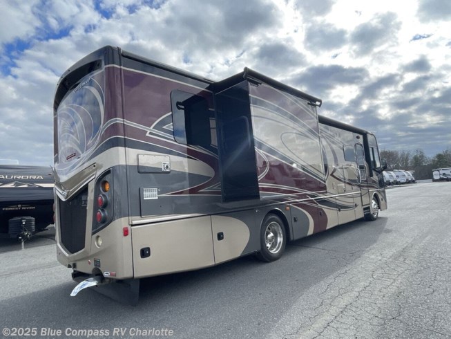 2018 Fleetwood Pace Arrow 36U #UM151326 - For Sale in Concord, NC