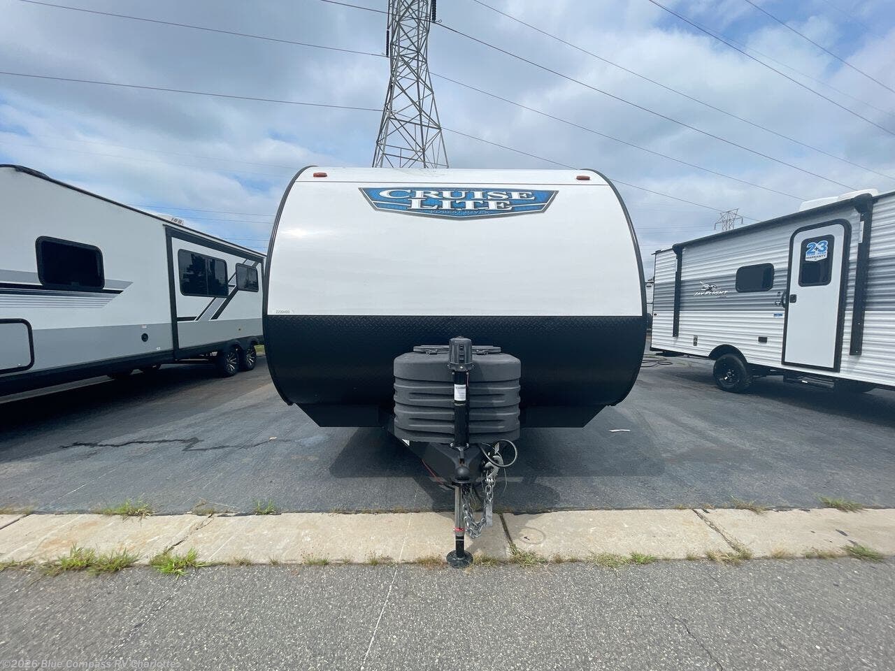 Used 2024 Forest River Salem 24VIEW available in Concord, North Carolina