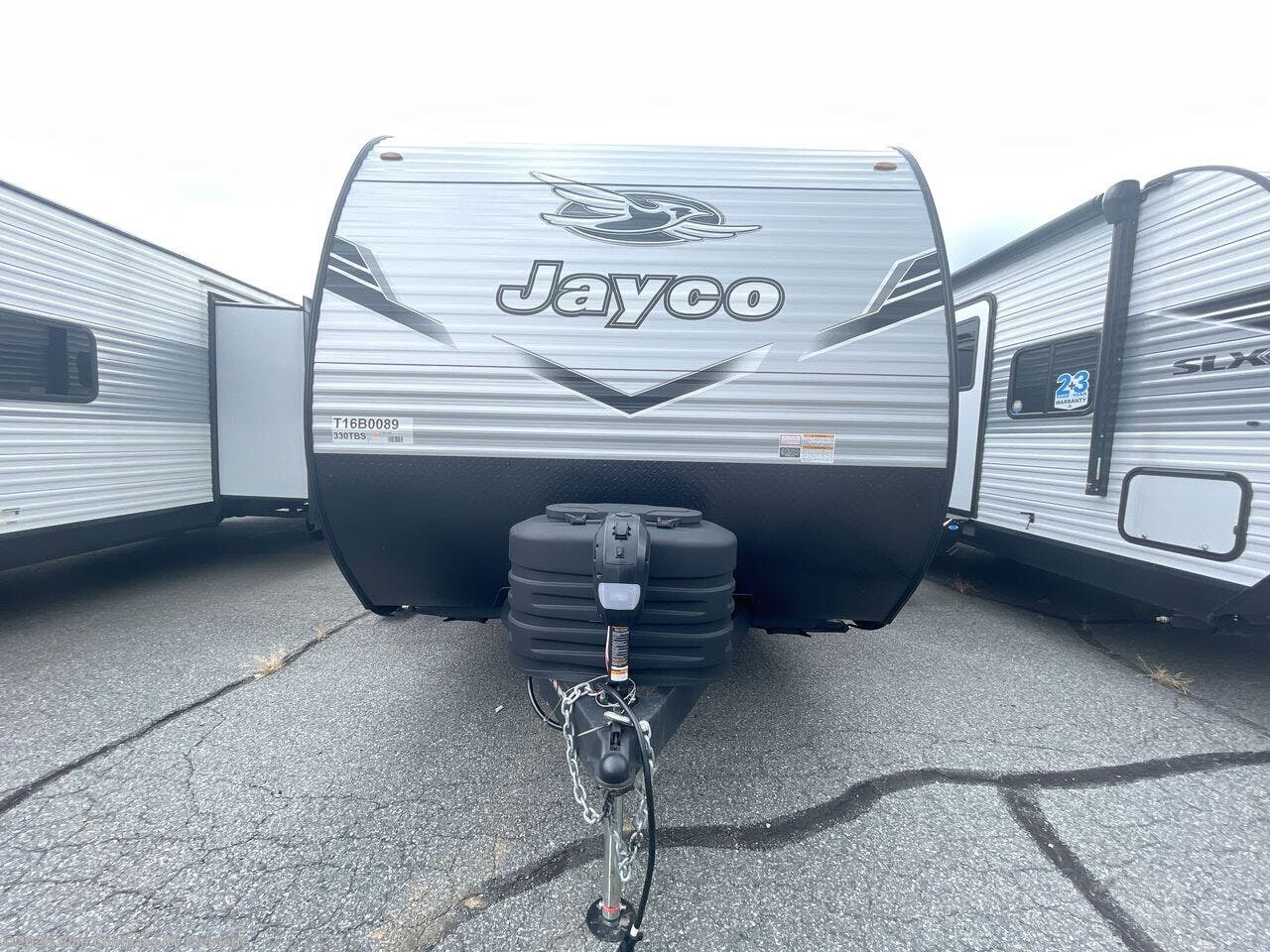 New 2026 Jayco Jay Flight SLX 330TBS available in Concord, North Carolina
