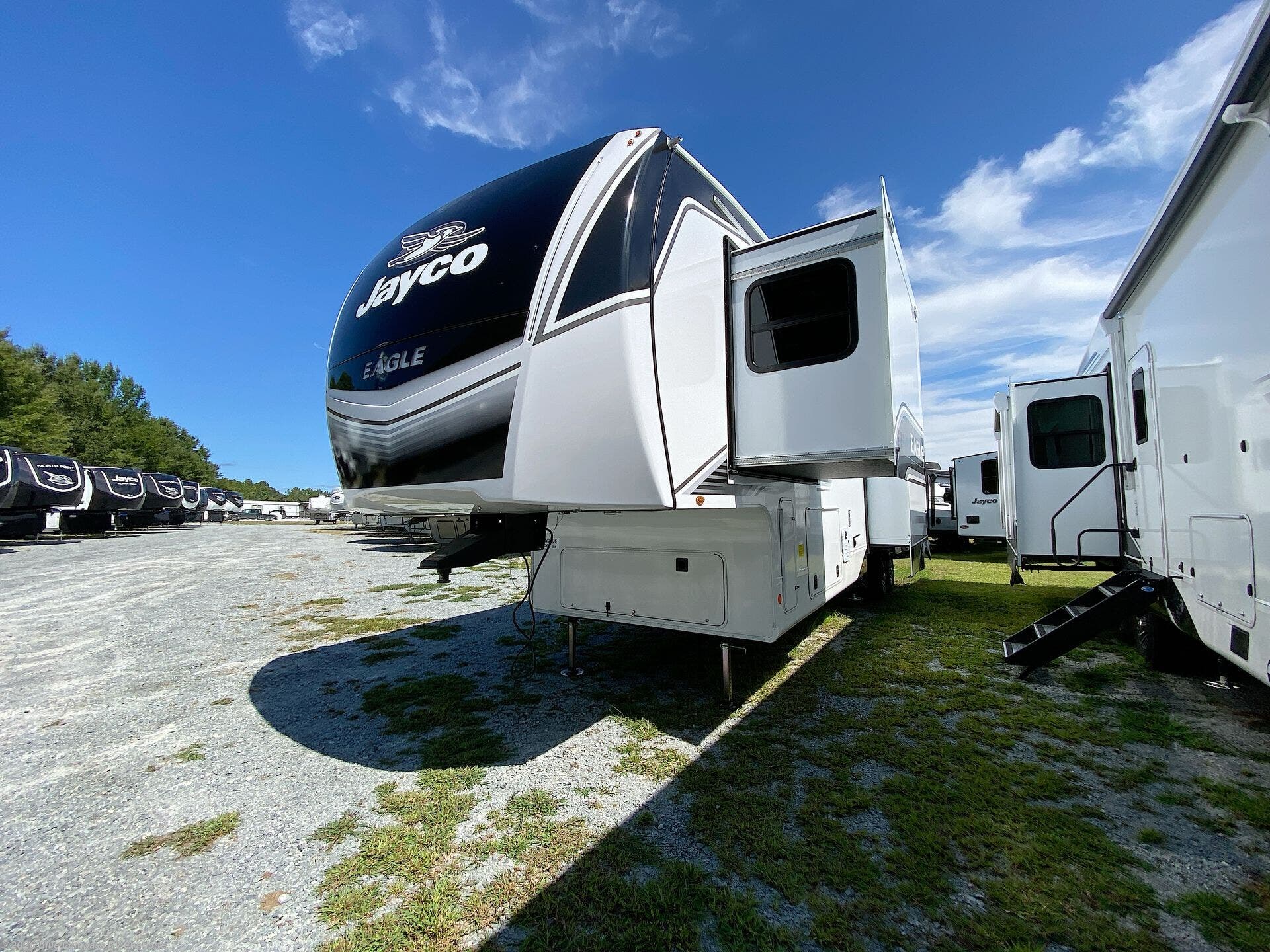 New 2026 Jayco Eagle 360DBOK available in Concord, North Carolina