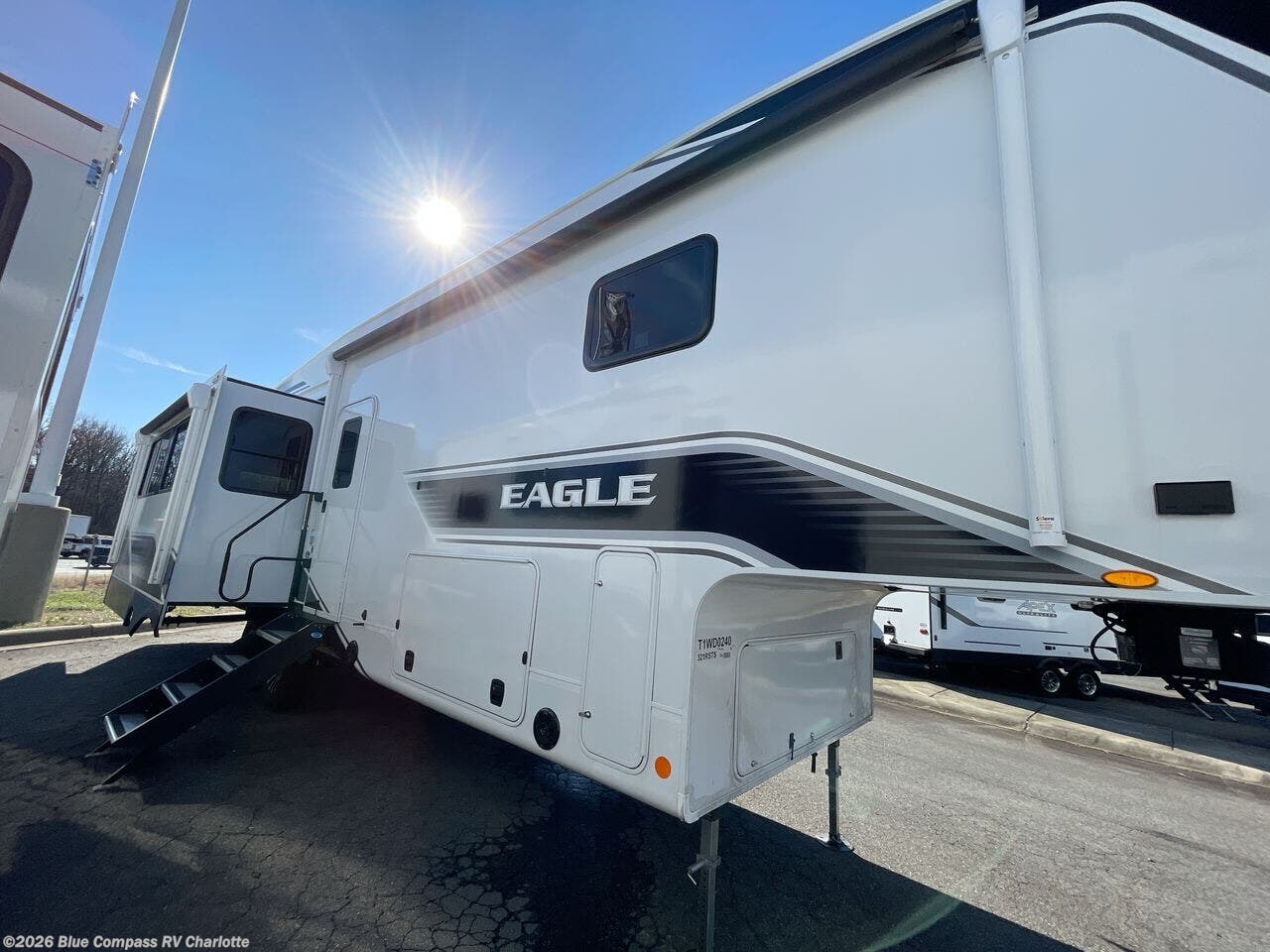 2026 Eagle 321RSTS by Jayco from Blue Compass RV Charlotte in Concord, North Carolina