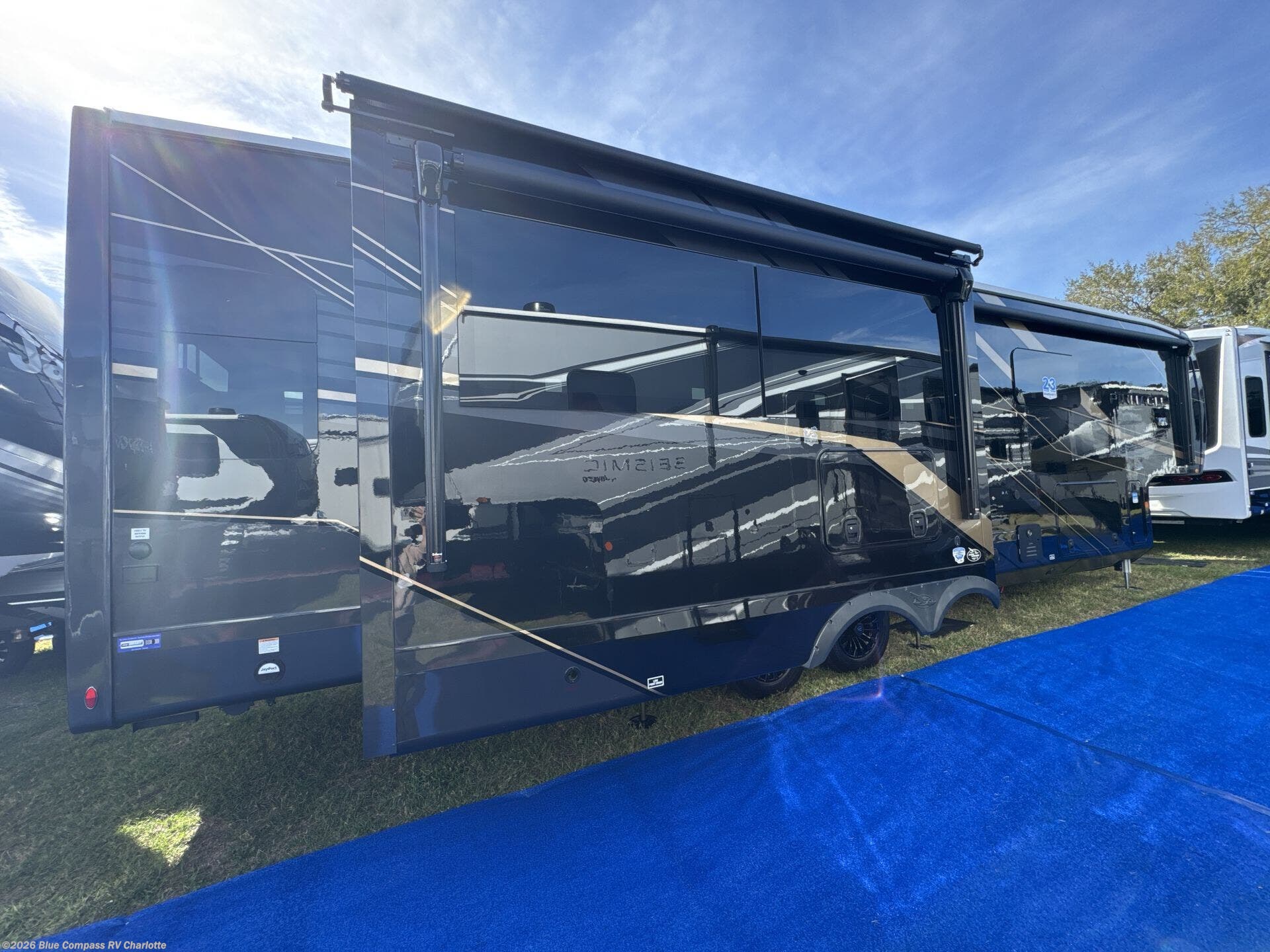 2026 Pinnacle 36FBTS by Jayco from Blue Compass RV Charlotte in Concord, North Carolina