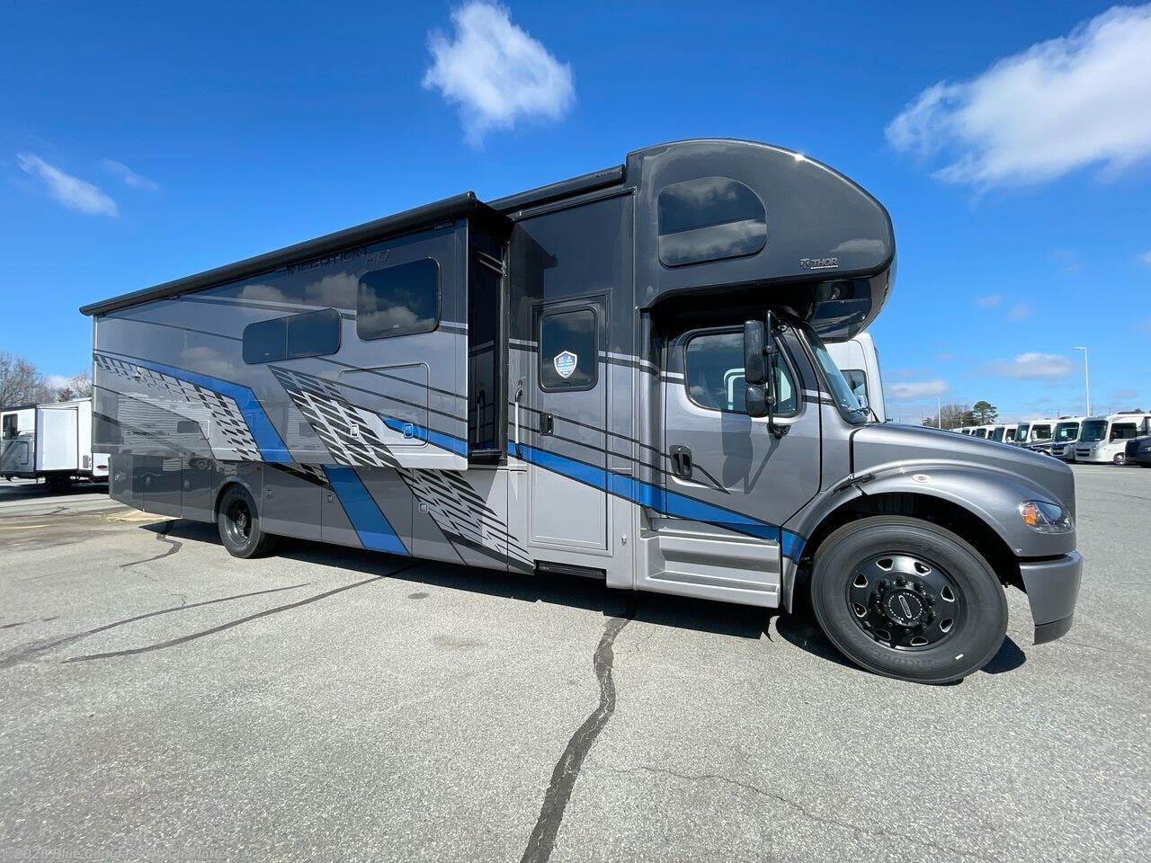 2026 Inception 38DX by Thor Motor Coach from Blue Compass RV Charlotte in Concord, North Carolina