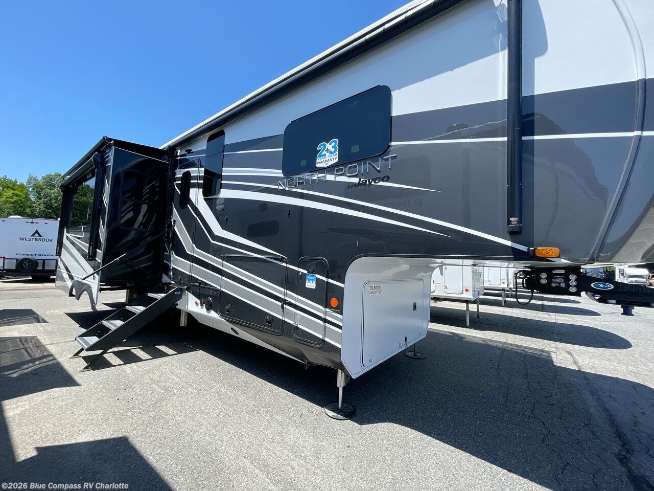 2026 North Point 310RLTS by Jayco from Blue Compass RV Charlotte in Concord, North Carolina