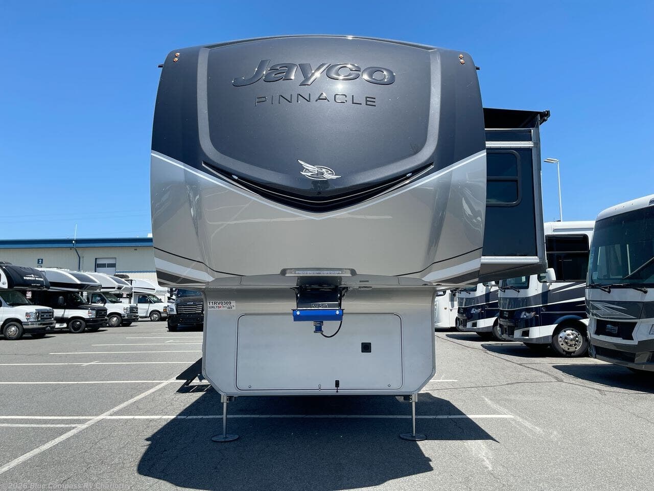 New 2026 Jayco Pinnacle 32RLTS available in Concord, North Carolina