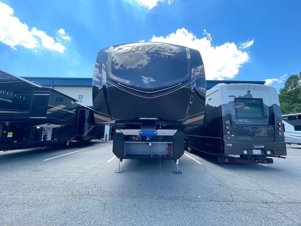 New 2026 Jayco Pinnacle 38FBRK available in Concord, North Carolina