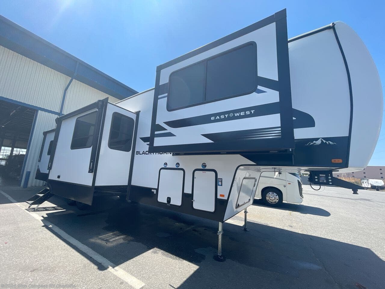 2026 Blackthorn 3865FLR by East to West from Blue Compass RV Charlotte in Concord, North Carolina