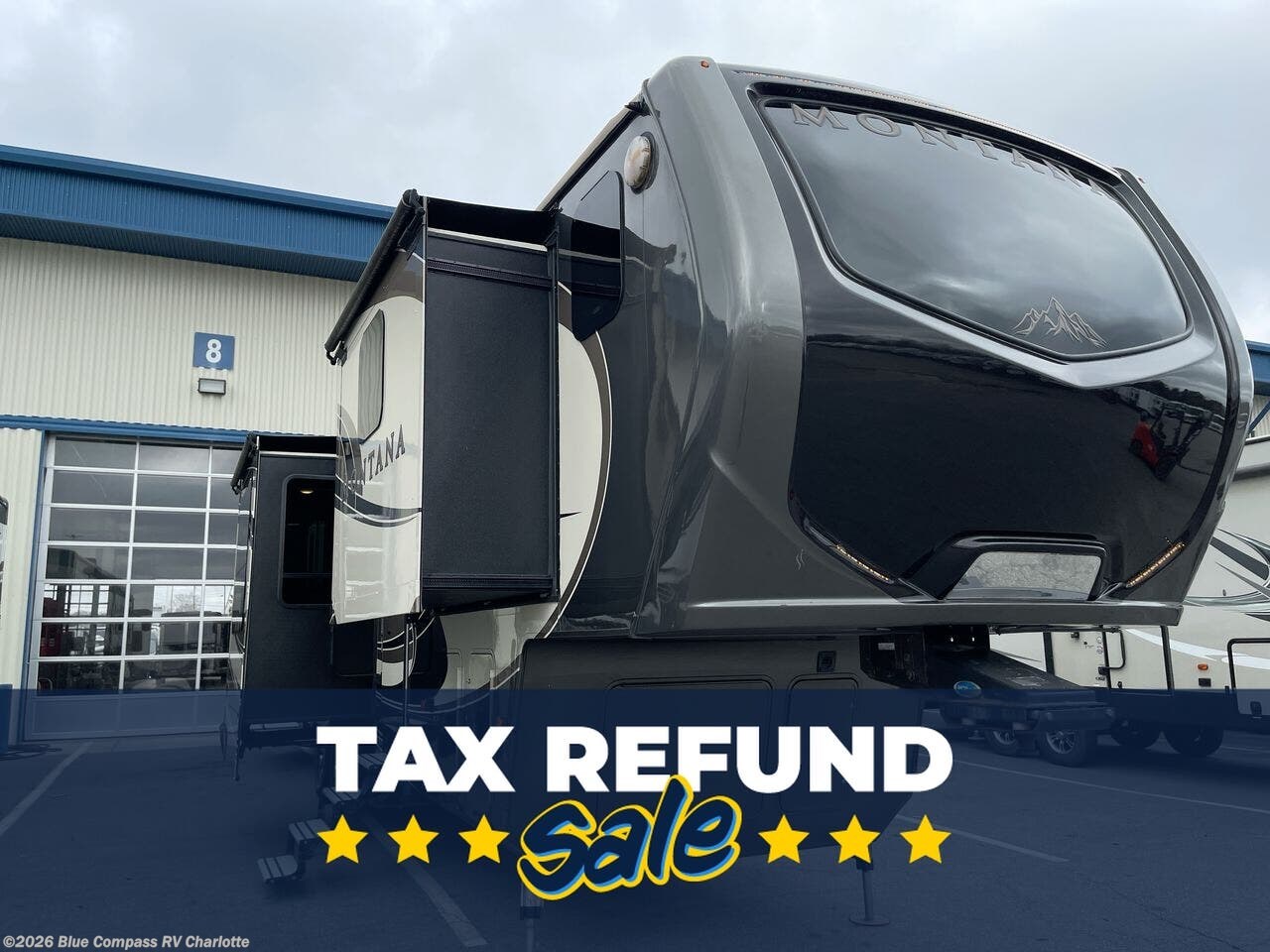 2016 Keystone Montana 3820FK - Used Fifth Wheel For Sale by Blue Compass RV Charlotte in Concord, North Carolina features Slideout