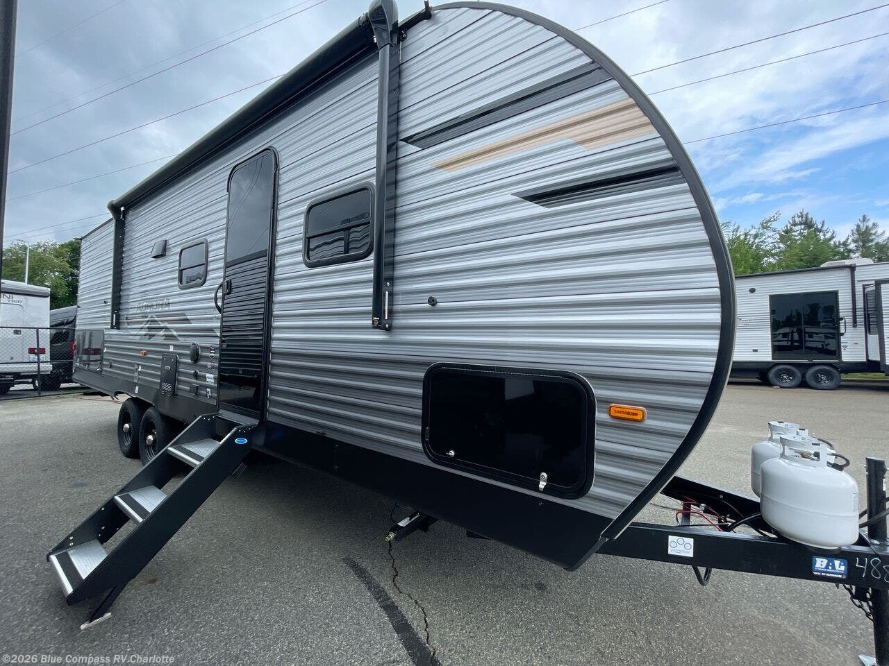 2026 Aurora Light 26BHS by Forest River from Blue Compass RV Charlotte in Concord, North Carolina