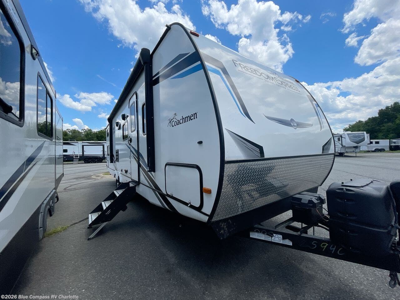 2023 Freedom 29SE by Coachmen from Blue Compass RV Charlotte in Concord, North Carolina