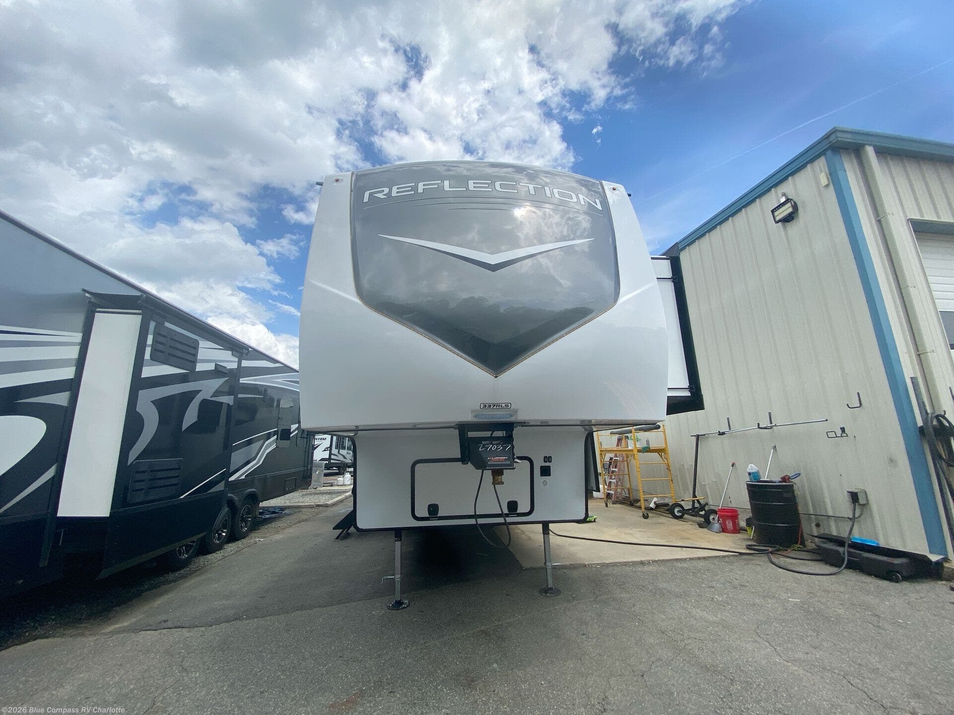 2025 Reflection 337RLS by Grand Design from Blue Compass RV Charlotte in Concord, North Carolina