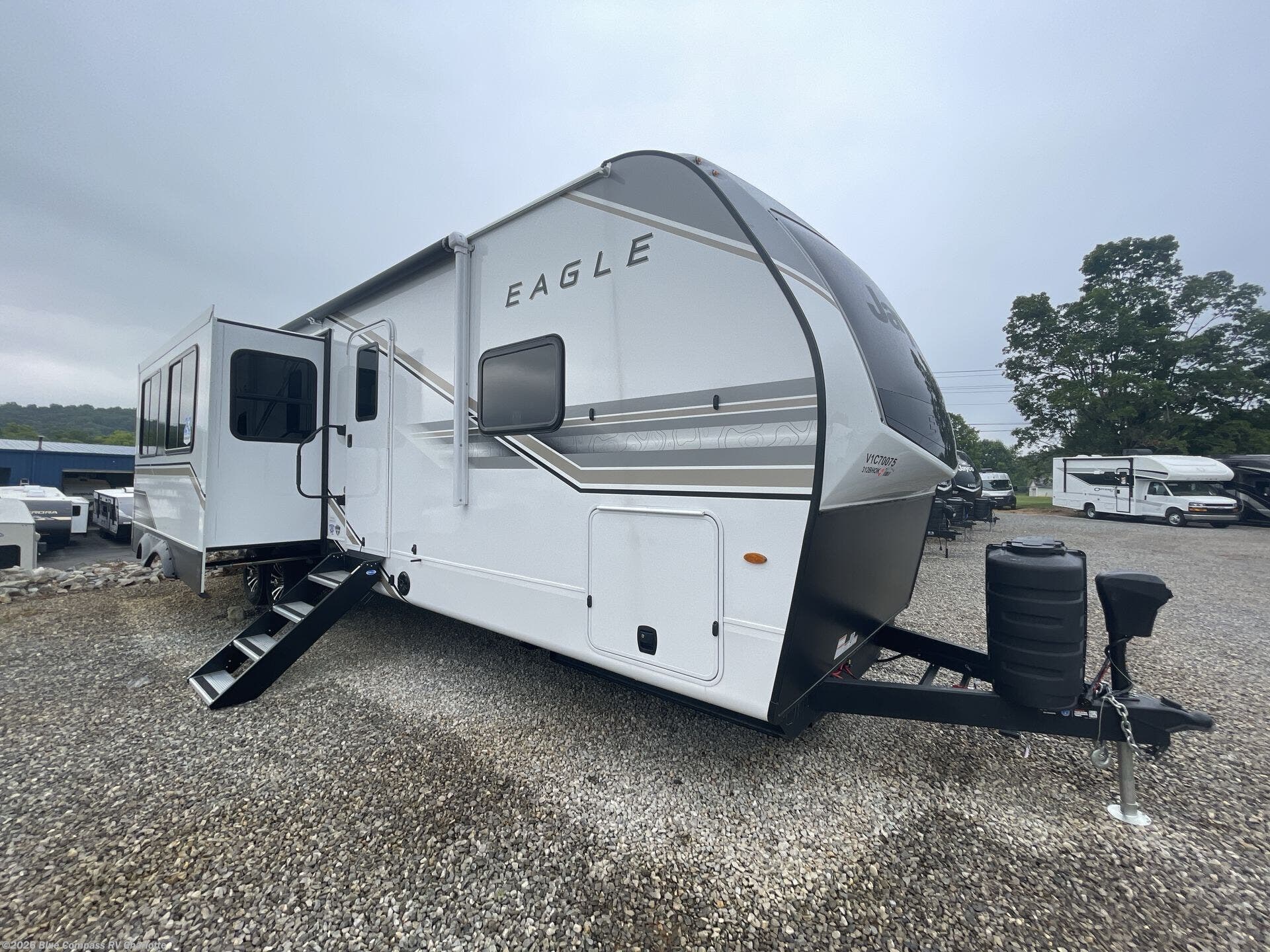 2027 Eagle 312BHOK by Jayco from Blue Compass RV Charlotte in Concord, North Carolina