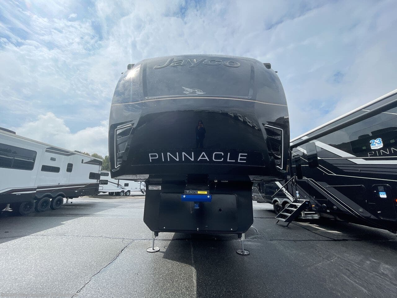New 2027 Jayco Pinnacle 39FBRL available in Concord, North Carolina