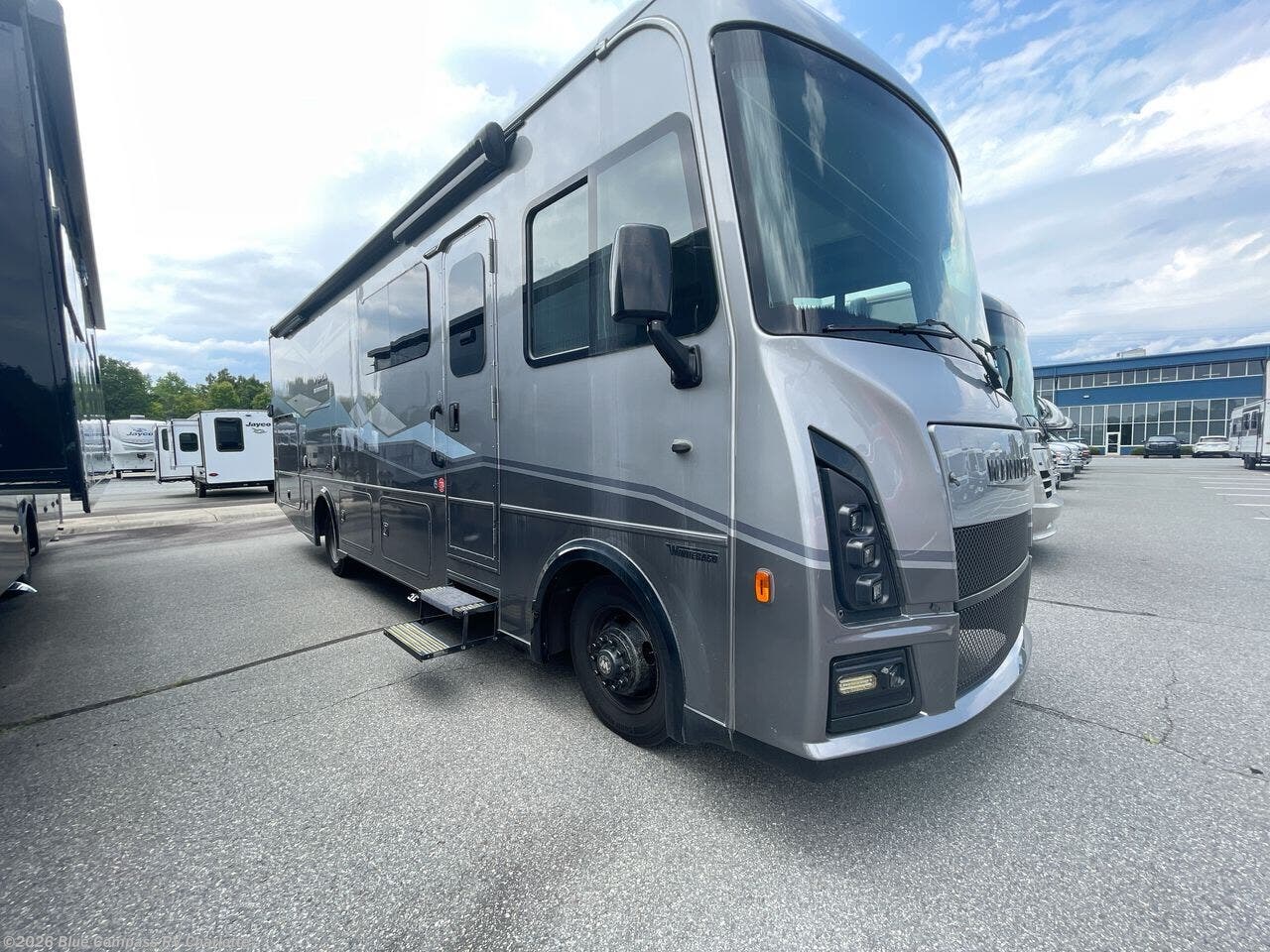 2023 Vista 29NP by Winnebago from Blue Compass RV Charlotte in Concord, North Carolina