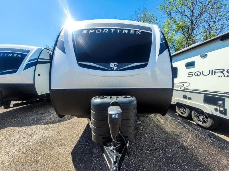 New 2025 Venture RV SportTrek ST261VBH available in Cedar Rapids, Iowa