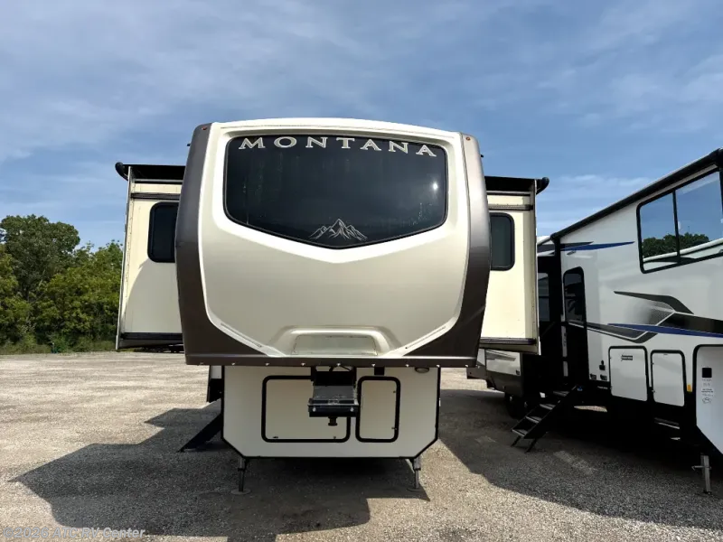 2017 Montana 3711 FL by Keystone from ATC RV Center in Cedar Rapids, Iowa