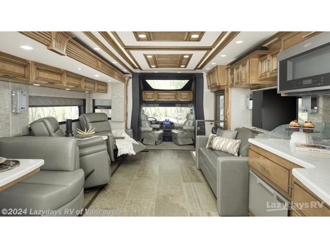 2022 Supreme Aire 4573 by Newmar from Lazydays RV of Vancouver in Woodland, Washington