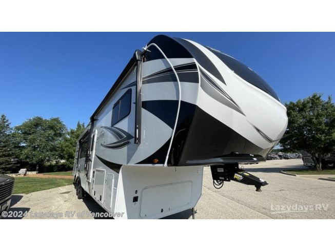 New 2024 Grand Design Solitude S-Class 3740BH available in Woodland, Washington