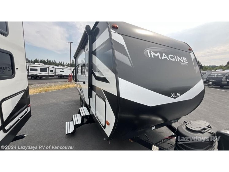 New 2025 Grand Design Imagine XLS 17MKE available in Woodland, Washington