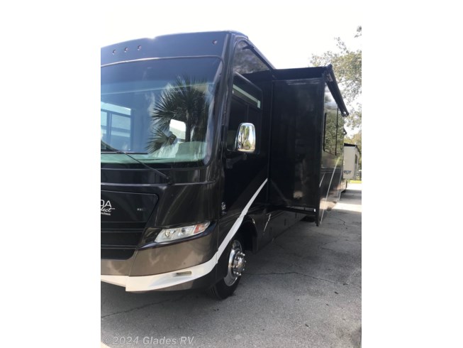 Used 2017 Coachmen Mirada Select 36BH available in Fort Myers, Florida