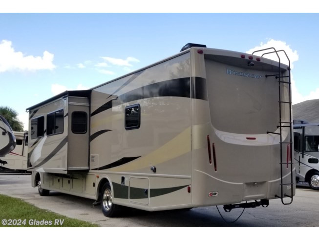 2014 Thor WINDSPORT 34E - Used Class A For Sale by Glades RV in Fort Myers, Florida features Bath & 1/2