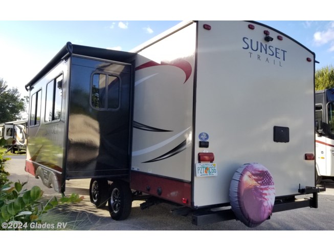 2016 Sunset Trail Lite Weight 250RB by CrossRoads from Glades RV in Fort Myers, Florida