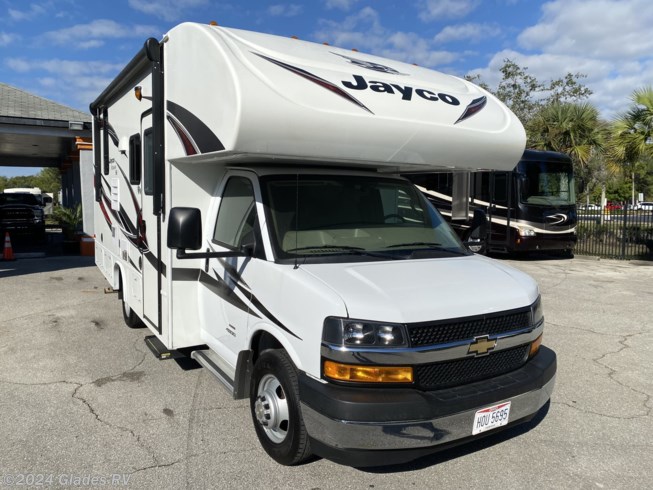 2019 Jayco Redhawk SE 22C - Used Class C For Sale by Glades RV in Fort Myers, Florida features Queen Bed, Power Awning, Slideout, Exterior Speakers