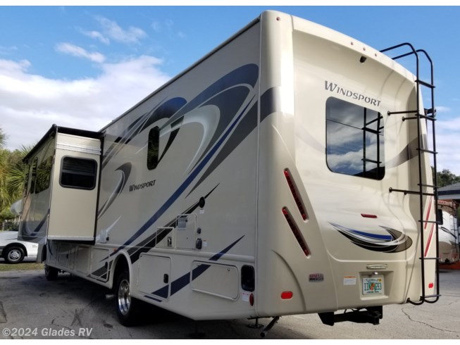 2019 Windsport 34R by Thor Motor Coach from Glades RV in Fort Myers, Florida