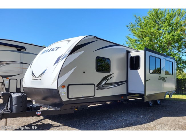 2020 Bullet 330BHS by Keystone from Glades RV in Fort Myers, Florida