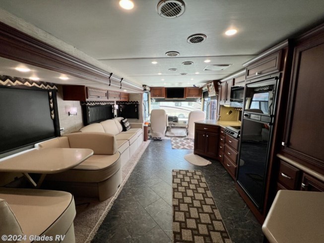 2016 Newmar Bay Star 3404 - Used Class A For Sale by Glades RV in Fort Myers, Florida