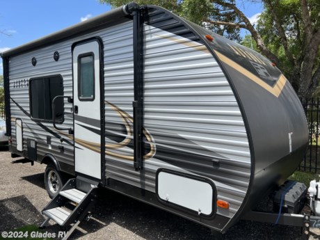 &lt;p&gt;&lt;strong&gt;Like New..2021 Forest River Coachmen Aurora 18RB&lt;/strong&gt;&lt;/p&gt;
&lt;p&gt;&lt;span style=&quot;text-decoration: underline;&quot;&gt;&lt;strong&gt;Only 3,370 lb. Dry weight&lt;/strong&gt;&lt;/span&gt;&lt;/p&gt;
&lt;p&gt;5/8&quot; tongue and groove plywood floor, screwed cabinet construction&lt;/p&gt;
&lt;p&gt;Featuring... power patio awning, outside speakers, outside shower, spare tire, black tank flush, &quot;solid step&quot; entrance step&lt;/p&gt;
&lt;p&gt;walk around bed, booth dinette, large rear bathroom, 2 burner stove, 2 door refrigerator, microwave&amp;nbsp;&lt;/p&gt;