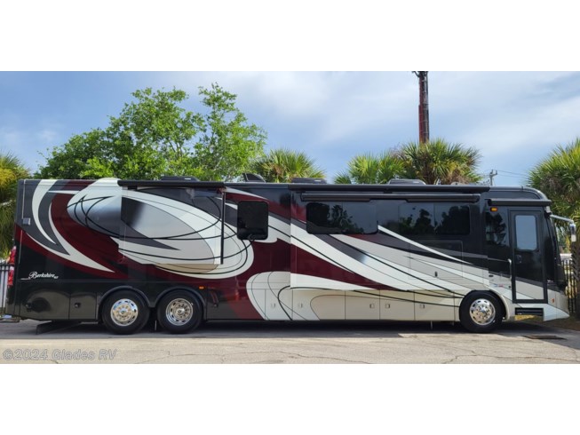 2019 Forest River Berkshire XLT 43C - Used Diesel Pusher For Sale by Glades RV in Fort Myers, Florida
