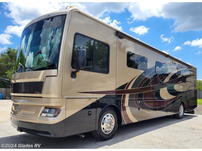 2018 Fleetwood Pace Arrow LXE 38K - Used Diesel Pusher For Sale by Glades RV in Fort Myers, Florida
